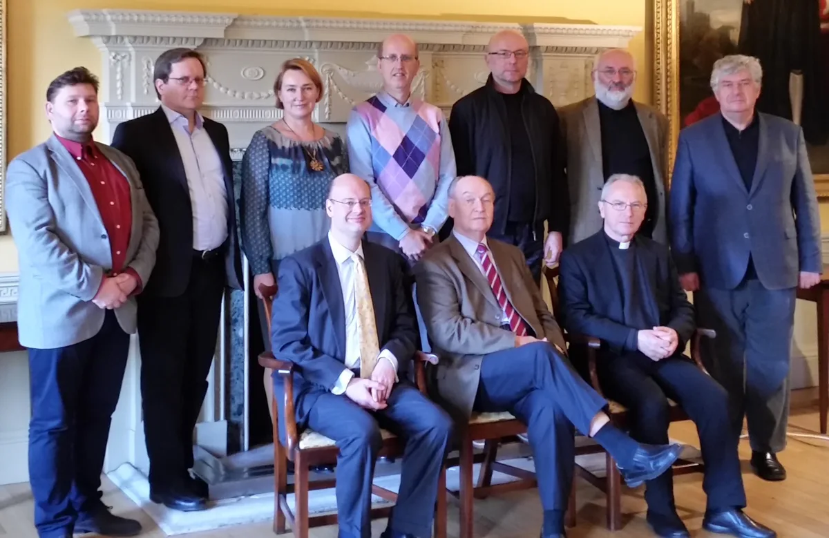 Musica Sacra International Composition Competition jury, Trinity College Cambridge, 2016., Front row, left to right: Stephen Layton, Marian Borkowski, Rev. Vincenzo De Gregorio., Back row, left to right: Paweł Łukaszewski, Jaakko Mäntyjärvi, Małgorzata Nowak, Andrea Angelini, Vaclovas Augustinas, Ri